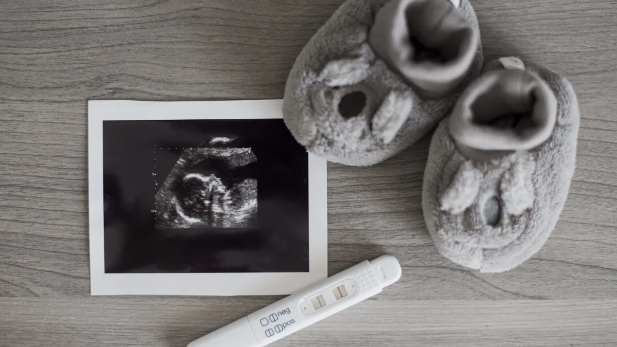 Bebek ayakkabısı, ultrason görüntüsü ve gebelik testi